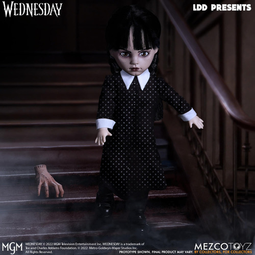 Doll Mezco Ldd Presents Wednesday En Blanco Y Negro, 100% Pl