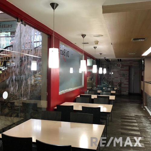 Imagen 2 de 13 de Fondo De Comercio Bar Restaurant Di Bari Centro Comercial La Cascada Remax Mariaf Espinoza