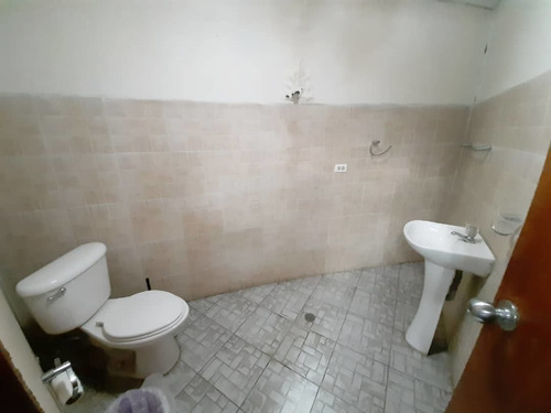 Santa Monica Galpon En Venta 1100m2 Ref 649.000 Neg