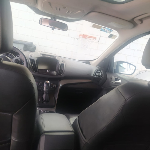 Imagen 4 de 9 de Ford Escape Sel