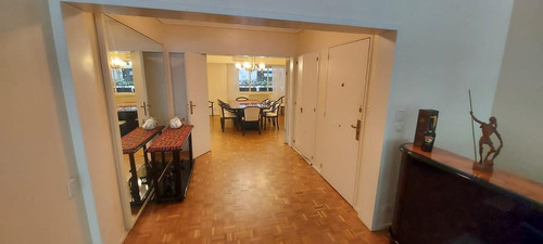 Imagen 14 de 30 de Av Libetador 2600 Y Salguero 210 M2 5 Ambientes Cochera Patio Interno Propio. 1er Piso