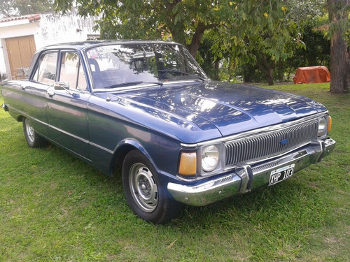 Ford Falcon 1982 Standard 3.0