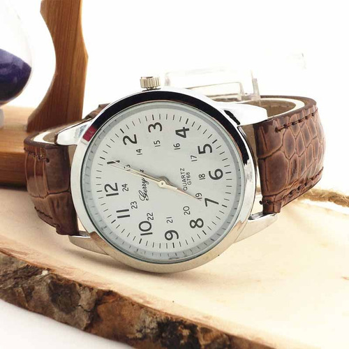 Relógio Unisex Pulseira De Couro Luxo