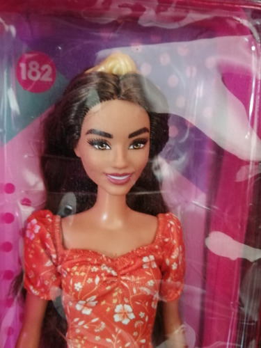 Barbie Fashionista Castaña 182 (Usado)