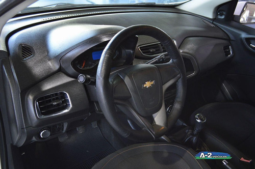 Chevrolet Onix Lt 1.4 Mpfi 8v 4p Mec.