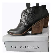 Comprar Texanas De Cuero Negras Marca Batistella Talle 40 Sin Uso