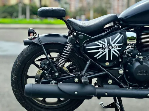 Royal Enfield Meteor Bobber