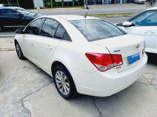 Imagem 10 de 14 de Cruze 1.8 Lt 16v Flex 4p Automático