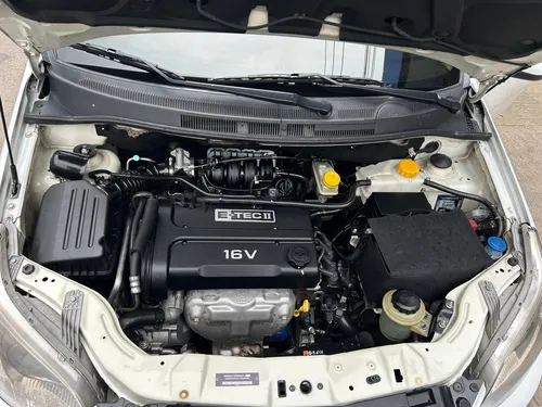 Chevrolet AVEO EMOTION 1.6 GTI Full