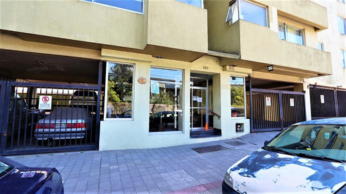 Vende Comodo Y Amplio Depto Centro Concepcion