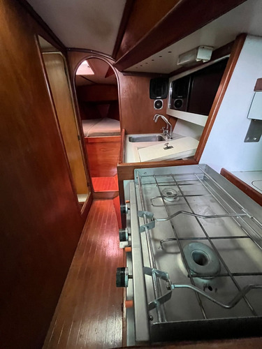 Velero Albatros 950- Yanmar 18 Hp- Con Orza!