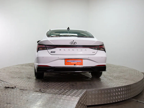 Hyundai Elantra 2.0 Cn7 Premium At 2023