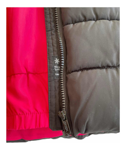 Chamarra Puffer Negra Bershka (Usado)
