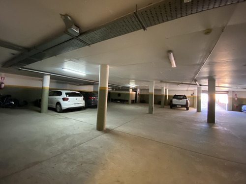 Apartamento En Alquiler, Parque Miramar, 2 Dormitorios Amplios