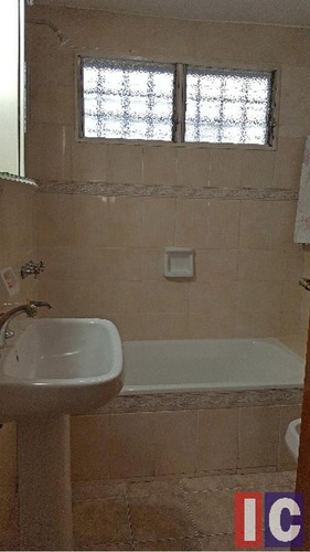 Imagen 10 de 14 de Muy Buen Chalet En Villa Ariza (ituzaingo Norte)