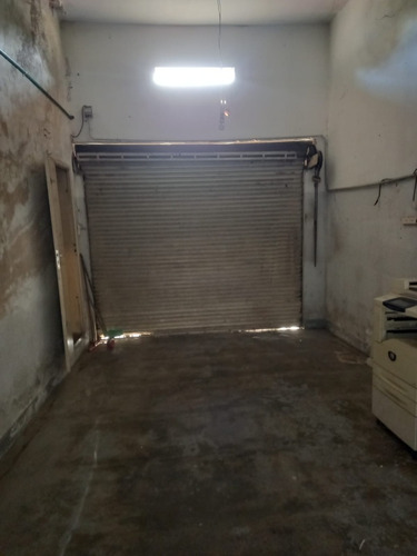 Casa En Valentin Alsina, 3 Ambientes, Terraza, 2 Cocheras