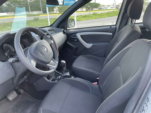 Imagen 9 de 15 de Renault Duster 2019 5p Zen L4/2.0 Aut