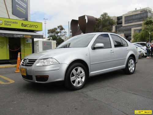Volkswagen Jetta 2.0 Trendline