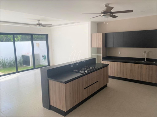 Imagen 4 de 16 de Casa En Venta En Cancun, Residencial Rio