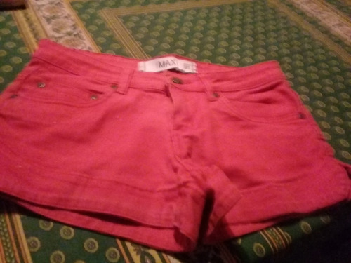 Short Max Rave Para Dama Talle 28 Color Rojo Usado 