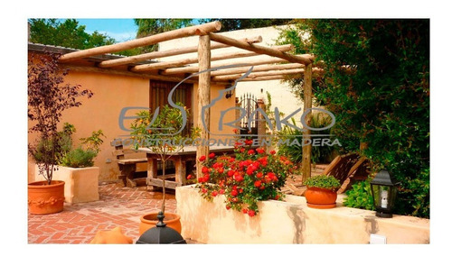 Imagen 2 de 9 de Pergola Galeria Estructura, Postes De Madera, Palos X M2