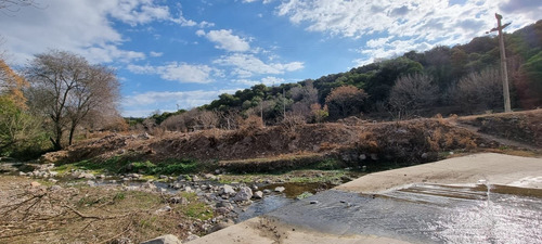 Imagen 2 de 11 de Lote En Venta De 392m2 Ubicado En La Falda