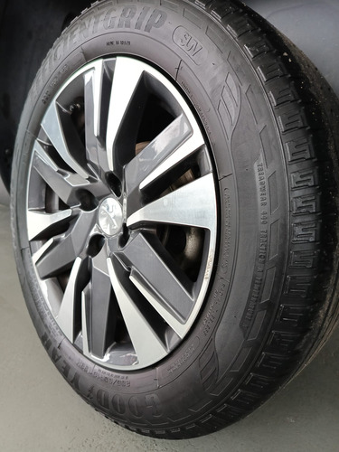 Peugeot 2008 1.6 THP SPORT L19