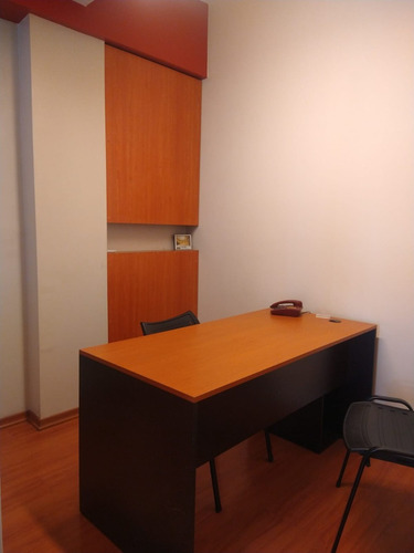 Imagen 7 de 14 de 5 Oficinas + 1 Sala De Reuniones + Recepción Y Cocina