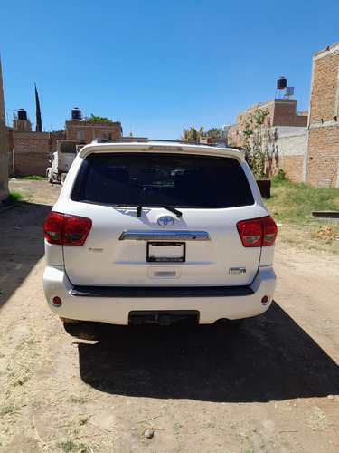 Toyota Sequoia 5.7 Platinum At