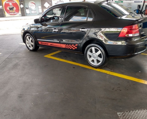 Volkswagen Voyage 2009 1.6 Vht Total Flex 4p Sedã