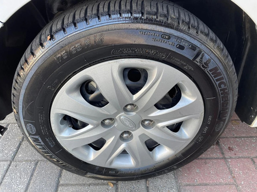 Ford Ka 1.0 TI-VCT FLEX SE MANUAL
