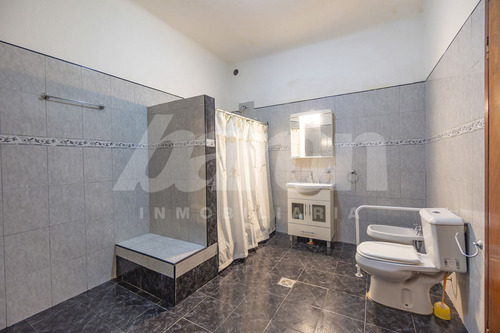 Casa En Venta En Remedios De Escalada