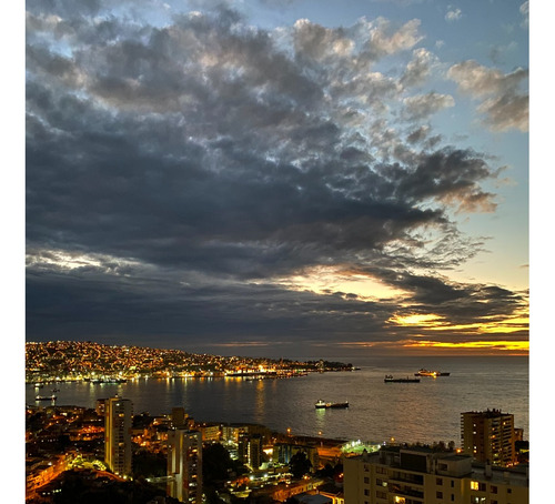 Oportunidad! Departamento Con Vista Al Mar, Valparaíso