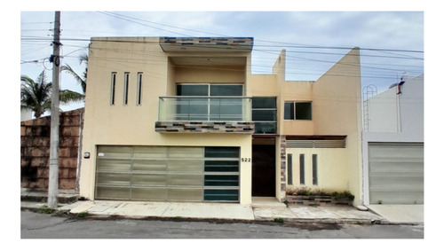 Casa En Graciano Sanchez Romo, Boca Del Rio, Veracruz. Cl6-bc