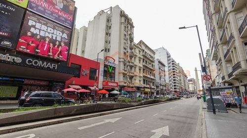 Imagen 2 de 30 de Venta Lindisimo 5 Ambientes Con Super Terraza Y Parrilla Propia.