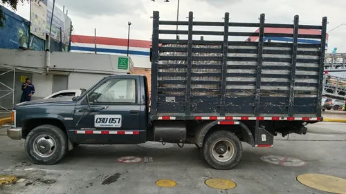 Chevrolet Cheyenne 5.7 C3500