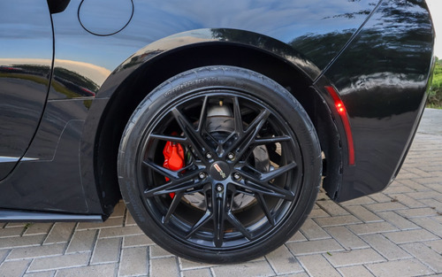 Chevrolet Corvette 6.2 Corvette Z51 Coupe Stingray V8/ At