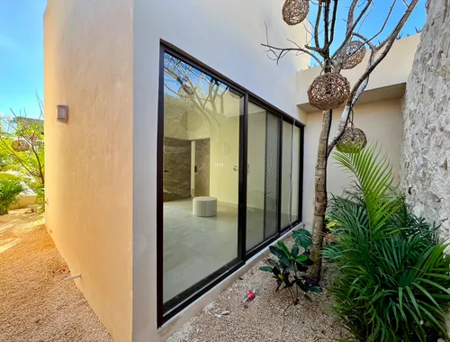 Casa En Venta En Cholul De 1 Planta, Al Norte De Mérida