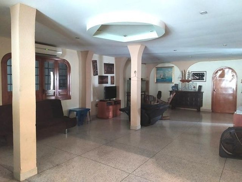 Imagen 6 de 12 de Venta Casa Urb. Los Caobos 22-11738 Forg