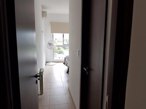 Imagen 13 de 15 de Departamento En Venta De 2 Ambientes En Berazategui Centro