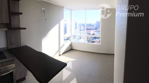 Departamento En Venta De 2 Dorm. En Santiago