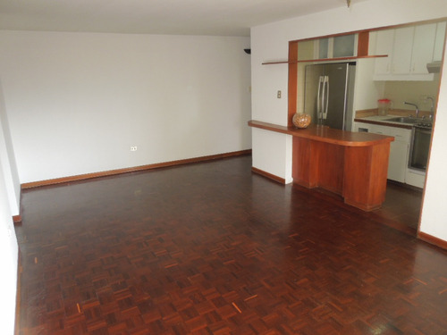 Apartamento En Venta - La Tahona - Mos