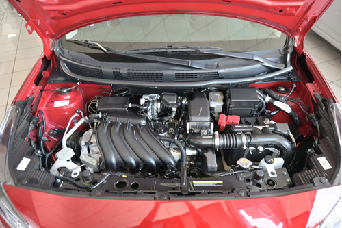 Nissan March 1.6 Exclusivo Mt