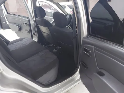 Renault Logan 1.6 Expression