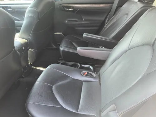 Toyota Highlander 3.5 Limited Panoramic Roof At