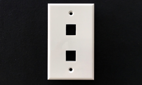 Faceplate Placa Rj-45 Tipo Keystone Para 2 Tomas Jack Redes