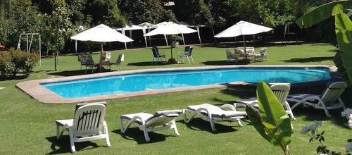 Imagen 1 de 10 de Construccion De Piscinas De Hormigon
