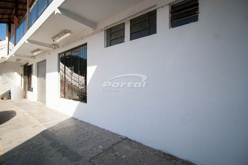 Loja Comercial Com Aproximadamente 95,99, No Bairro Itoupava Central - 35711835l