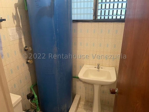 Imagen 8 de 24 de Lmgc Vende Espectacular Townhouse En Lomas De Prados Del Este Cod: 23-2680