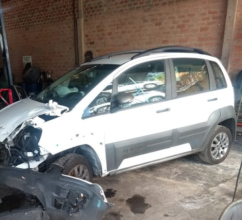 Sucata Peças Acessórios Fiat Idea Adventure 2015/16 132cv